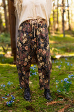 Load image into Gallery viewer, Market of Stars Lionheart Linen Crop Artist Pant w/ florals &amp; Narnia print
