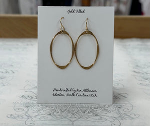 Ken's Jewelry Gold Oval Earring