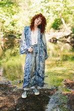 Load image into Gallery viewer, Market of Stars Let The Light In Opera Duster Kimono Robe Blue Delft Toile 
