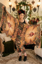 Load image into Gallery viewer, Market of Stars Courage Dear Heart Scarf with Sacred Heart
