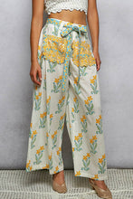 Load image into Gallery viewer, Pol Clothing Floral Lightweight Front Belt Woven Wide Pants
