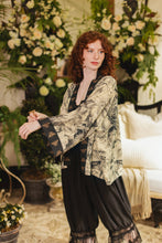 Load image into Gallery viewer, Market of Stars Honey &amp; The Moon Pixie Duster Crop Kimono w/ Florals &amp; Bees.
