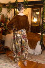 Load image into Gallery viewer, Market of Stars Golden Hour Linen Cropped Artist Pant w/ Floral Print
