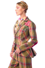Load image into Gallery viewer, Aratta Season Statement Blazer
