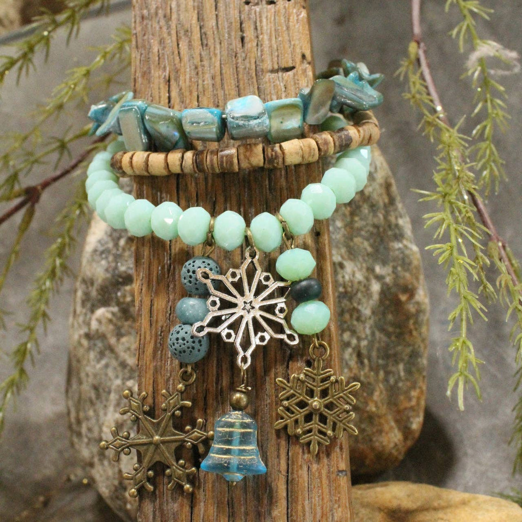 The Primitive Peddler Bells Are Ringing Bracelet Set*