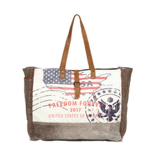 Load image into Gallery viewer, Myra Bag Partisan Weekender Bag
