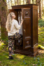 Load image into Gallery viewer, Market of Stars Lionheart Linen Crop Artist Pant w/ florals &amp; Narnia print
