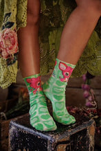 Load image into Gallery viewer, Magnolia Pearl Deer Heart MP Socks

