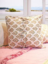 Load image into Gallery viewer, April Cornell Capiz Cushion Cover
