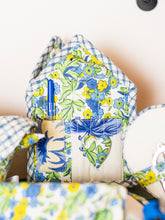 Load image into Gallery viewer, April Cornell Provence Patchwork Cottage Sewing Kit
