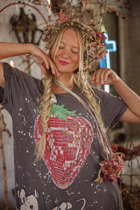 Magnolia Pearl Discotheque Fraises Tee Dress