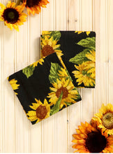 Load image into Gallery viewer, April Cornell Sunflower Valley Tea Towel
