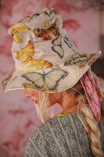 Load image into Gallery viewer, Magnolia Pearl Butterfly Appliqué Hat

