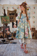 Load image into Gallery viewer, Magnolia Pearl Appliqué Taigi Dress
