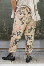 Load image into Gallery viewer, Magnolia Pearl Miner Denims French Troil
