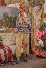 Load image into Gallery viewer, Magnolia Pearl Willie Nelson Kelly Western Shirt
