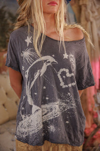 Magnolia Pearl Sky Dolphin Tee