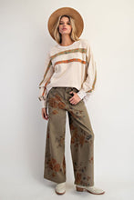 Load image into Gallery viewer, Easel Flower Print Stretch Washed Twill Pants
