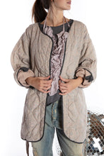 Load image into Gallery viewer, Magnolia Pearl Quilted Aleda Coat
