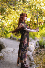 Load image into Gallery viewer, Market of Stars The Messenger Scarf
