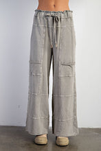 Load image into Gallery viewer, Easel Mineral Wash Terry Knit Cargo Sweatpant
