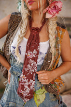 Load image into Gallery viewer, Magnolia Pearl Tate Heart Necktie
