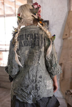 Load image into Gallery viewer, Magnolia Pearl Black Sabbath Saffi Jacket
