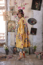 Load image into Gallery viewer, Magnolia Pearl Dragon Romani Kimono
