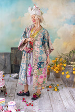Load image into Gallery viewer, Magnolia Pearl Piecewise Dashi Kimono
