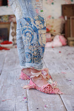 Load image into Gallery viewer, Magnolia Pearl Quilted Eden Miner Denims
