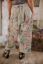 Load image into Gallery viewer, Magnolia Pearl Vincent Dani Blues Denims
