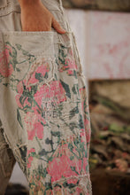 Load image into Gallery viewer, Magnolia Pearl Vincent Dani Blues Denims
