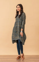 Load image into Gallery viewer, Trade Cloth Passementire 3/4 Sleeve Bubble Tunic
