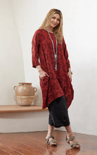 Load image into Gallery viewer, Trade Cloth Passementire 3/4 Sleeve Bubble Tunic
