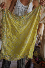 Load image into Gallery viewer, Magnolia Pearl MP Floral Tassel Scarf
