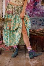 Load image into Gallery viewer, Magnolia Pearl Layered Lucca Skirt
