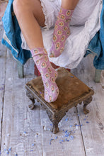 Load image into Gallery viewer, Magnolia Pearl Floral Lil Dipper Socks

