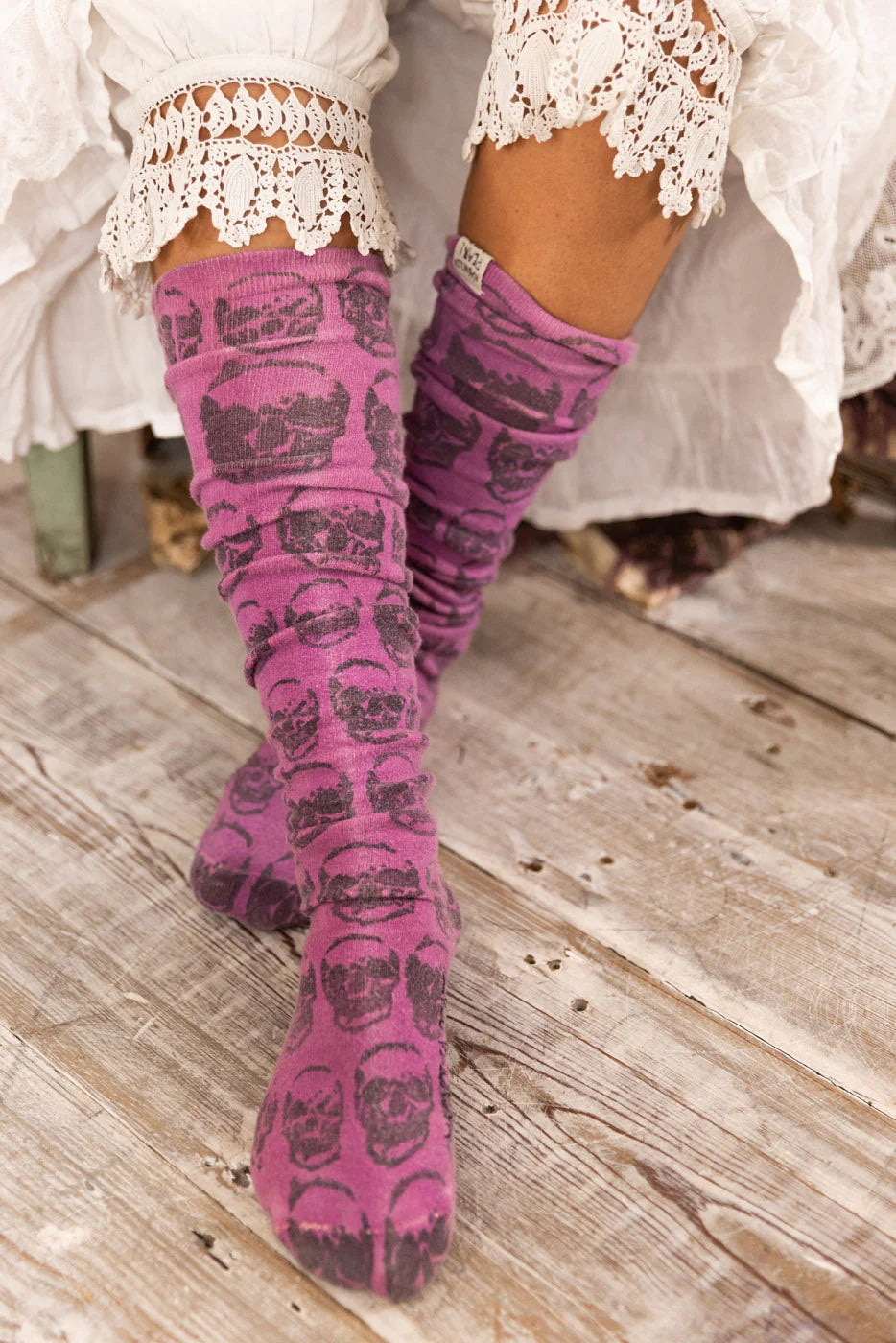 Magnolia Pearl Skulls OTK Socks