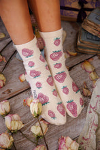 Load image into Gallery viewer, Magnolia Pearl Strawberry MP Socks
