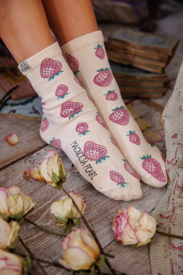 Magnolia Pearl Strawberry MP Socks
