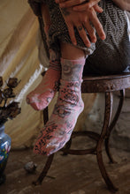 Load image into Gallery viewer, Magnolia Pearl Floral MP Socks
