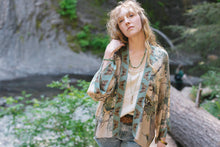 Load image into Gallery viewer, Market Of Stars Earth &amp; Sky Cropped Bamboo Kimono Cardigan
