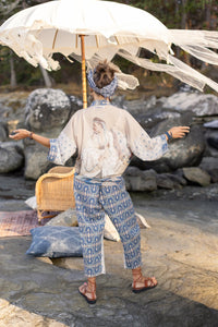 Market of Stars Head In The Clouds Cropped Kimono