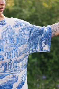 Market Of Stars Let The Light In Luxe Tee