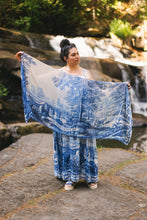 Load image into Gallery viewer, Market Of Stars Let The Light In Scarf

