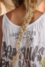 Load image into Gallery viewer, Magnolia Pearl Bananas Por Vida Lana Tank
