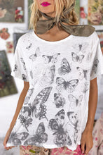 Load image into Gallery viewer, Magnolia Pearl Boundless Butterflies T
