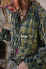 Load image into Gallery viewer, Magnolia Pearl Landes Workshirt
