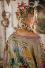Load image into Gallery viewer, Magnolia Pearl Dama Dama Hermosa Sweatshirt
