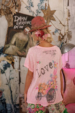 Load image into Gallery viewer, Magnolia Pearl Special Delivery Tee
